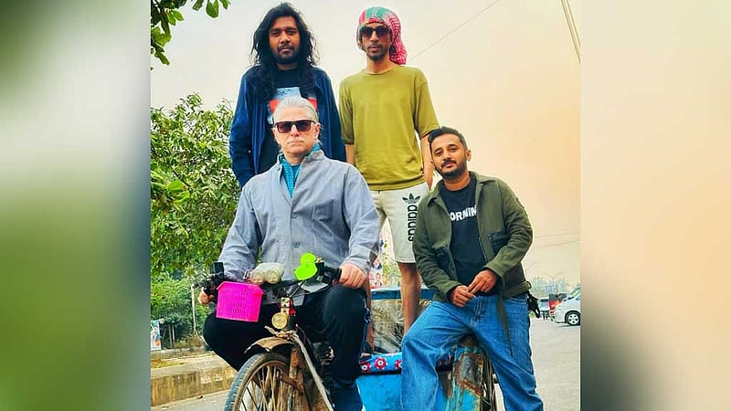 'মহাশ্মশান যাত্রা’: নতুন সফরে ‘সোনার বাংলা সার্কাস’