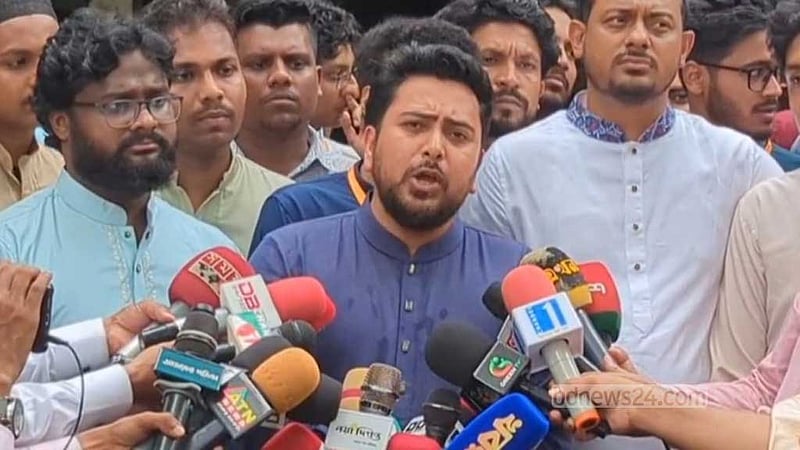 দেশকে সন্ত্রাসের অভয়ারণ্যের দিকে নেওয়া হচ্ছে: নাহিদ ইসলাম