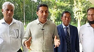 গান গাওয়া তো অন্যায় কিছু না: বিউটি পালকে নিয়ে শিক্ষা প্রতিমন্ত্রী