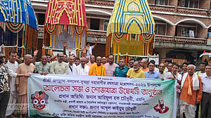 চা শ্রমিকদের মজুরি নিয়ে বাগান মালিকদের সঙ্গে বসবে সরকার: শ্রমমন্ত্রী