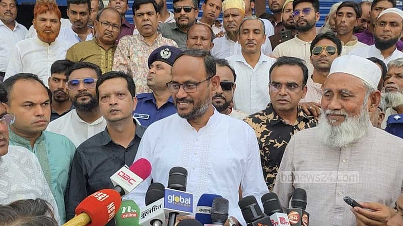 আগের সরকারের দুর্নীতির তদন্ত করে বেড়িবাঁধ নির্মাণ করা হবে: টুকু