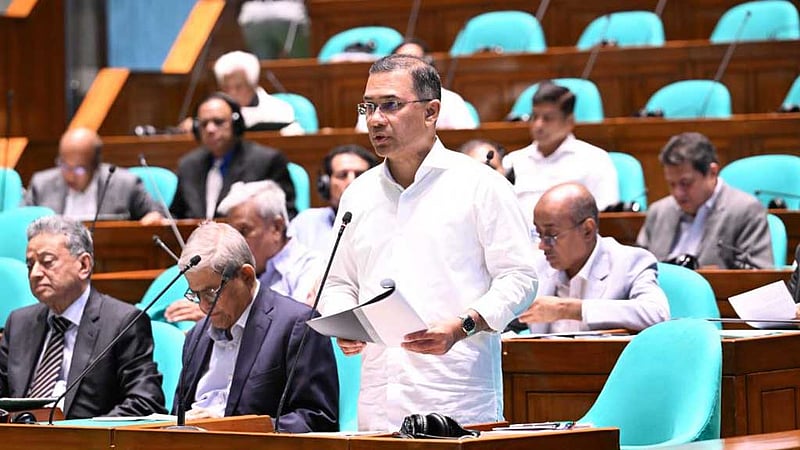 চট্টগ্রাম বন্দরের ‘বে টার্মিনাল’ চালু হলে সামগ্রিক অর্থনীতিতে শুভ সূচনা হবে: প্রধানমন্ত্রী