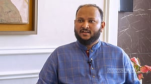 জেলায় ভালো হাসপাতাল না হলে ঢাকায় চাপ কমবে না: নিজামউদ্দিন হাসান রশিদ