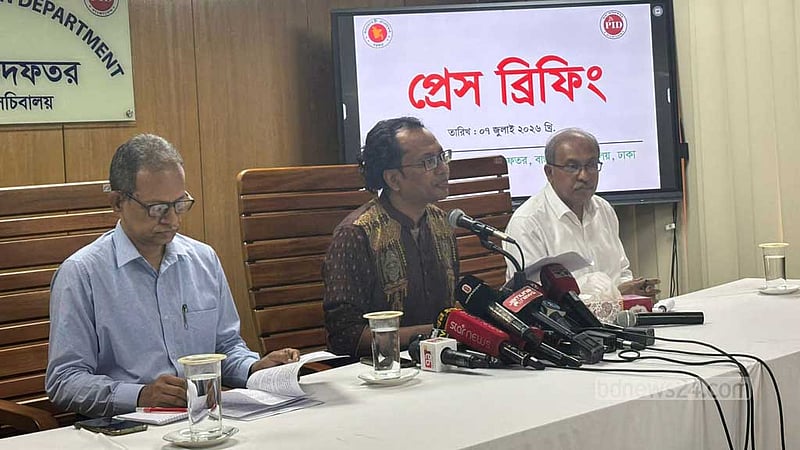 নাহিদের বক্তব্য ‘রাজনৈতিক’: তথ্য উপদেষ্টা