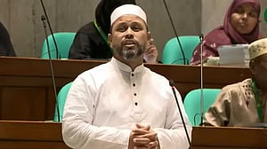 বাবা ‘যুদ্ধে শহীদ’ বলা জামায়াত এমপির জন্ম ১৯৮১ সালে