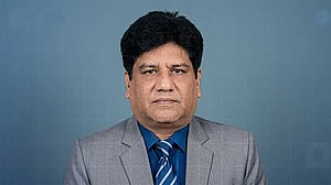শিল্প মন্ত্রণালয়ের নতুন সচিব আব্দুন নাসের খান