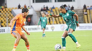 ভারতের বিপক্ষে হেরে ভাঙল বাংলাদেশের হ্যাটট্রিক শিরোপা স্বপ্ন