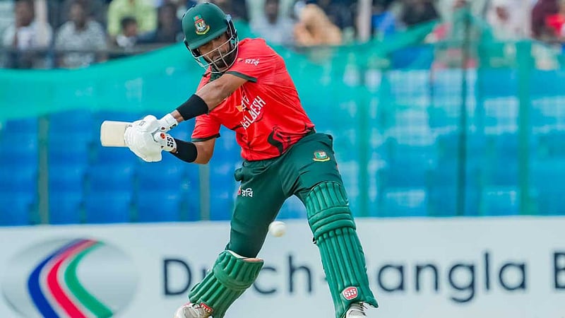 শেষের বাজে ব‍্যাটিংয়ে ৭ রানে হারল বাংলাদেশ