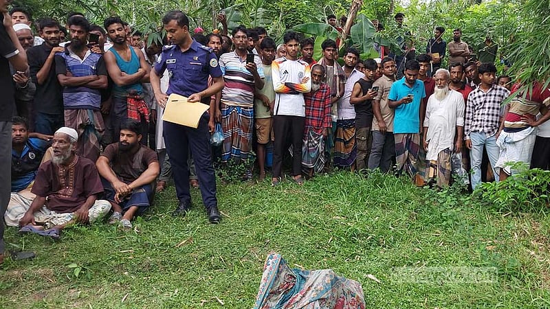 বরগুনায় নিখোঁজ ব্যবসায়ীর মাথাবিহীন লাশ মিলল খালে