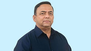 বেনজীরকে ফেরানোর প্রক্রিয়া স্বরাষ্ট্র মন্ত্রণালয় শুরু করেছে: পররাষ্ট্র উপদেষ্টা