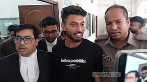 স্বেচ্ছাসেবক দলের সাবেক নেতা খুন: যুবদল-ছাত্রদলের তিন জন রিমান্ডে