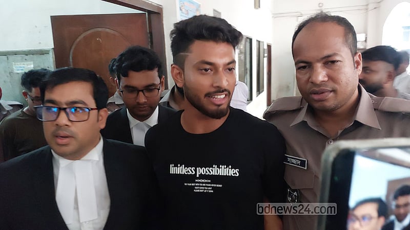 স্বেচ্ছাসেবক দলের সাবেক নেতা খুন: যুবদল-ছাত্রদলের তিন জন রিমান্ডে