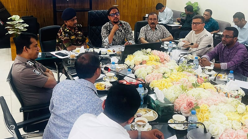 চট্টগ্রামে এনসিপির সঙ্গে হাতাহাতির পরদিন বাড়ল অ্যাম্বুলেন্স ভাড়া