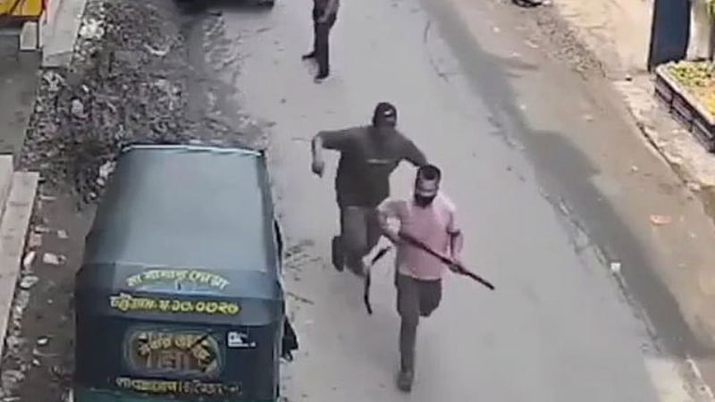 রাউজানে যুবদল নেতা খুন: 'আলোচিত সন্ত্রাসী' রায়হান প্রধান আসামি