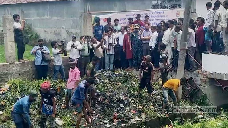 জলাবদ্ধতা থেকে মুক্তি পেতে খালের দখল ছাড়তে হবে: মেয়র শাহাদাত