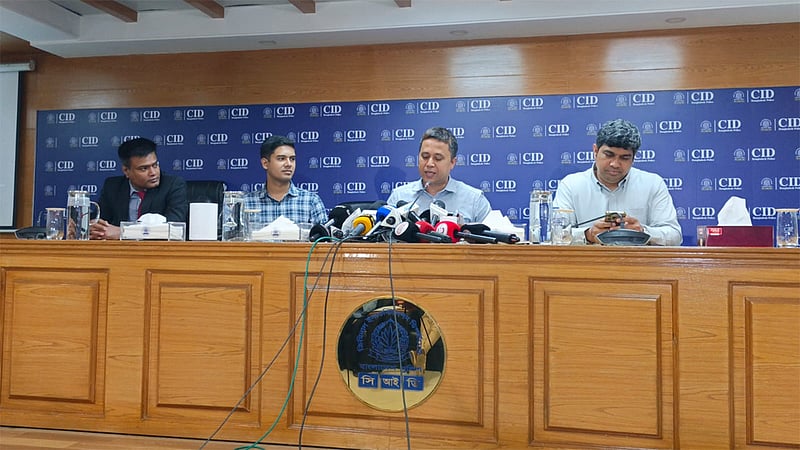 ভুয়া ট্রাফিক মামলার বার্তা দিয়ে টাকা হাতিয়ে নেওয়ার অভিযোগ, ৩ জন গ্রেপ্তার