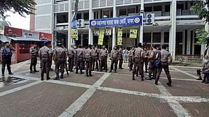 দুর্নীতির দুই মামলা: স্বাস্থ্যের সেই আবজাল দম্পতির বিরুদ্ধে ৯ জনের সাক্ষ্য