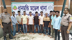 ধানমন্ডিতে ‘আওয়ামী লীগের মিছিলের প্রস্তুতির সময়’ গ্রেপ্তার ১০