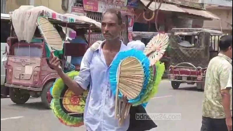 ৩৮ ডিগ্রিতে পারদ, দিনাজপুরে তাপপ্রবাহে শ্রমজীবী মানুষের দুর্ভোগ