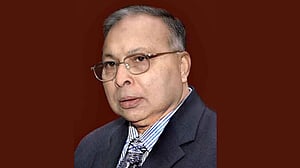 চক্ষু চিকিৎসক রবিউল হোসেন মারা গেছেন