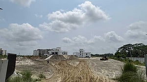 বাস্তুভিটে থেকে শ্মশান—কুয়াকাটায় সর্বস্বহারা রাখাইনদের অস্তিত্বের সংকট
