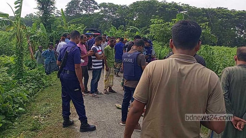 ফরিদপুরে সড়কে পড়েছিল কুপিয়ে হত্যা করা যুবকের লাশ