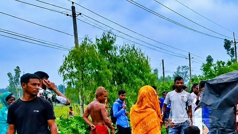 গাইবান্ধায় বাসের ধাক্কায় ইজিবাইক চালক নিহত