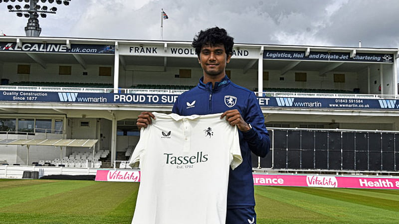 কাউন্টির স্বপ্নের ছোঁয়ায় রোমাঞ্চিত হাসান