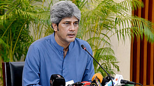 এডিপি বাস্তবায়ন হার ‘হতাশাজনক’: জোনায়েদ সাকি