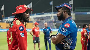 গেইলের রেকর্ড ছাড়িয়ে পোলার্ড বললেন, ‘সরি ইউনিভার্স বস’