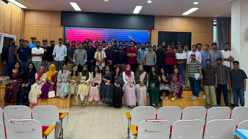 জিওনবুক বিশ্ববিদ্যালয়ে বাংলাদেশি শিক্ষার্থীদের নবীন বরণ