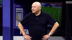হ‍্যান্ডবল মেনে নিলেন চেকিয়া কোচ