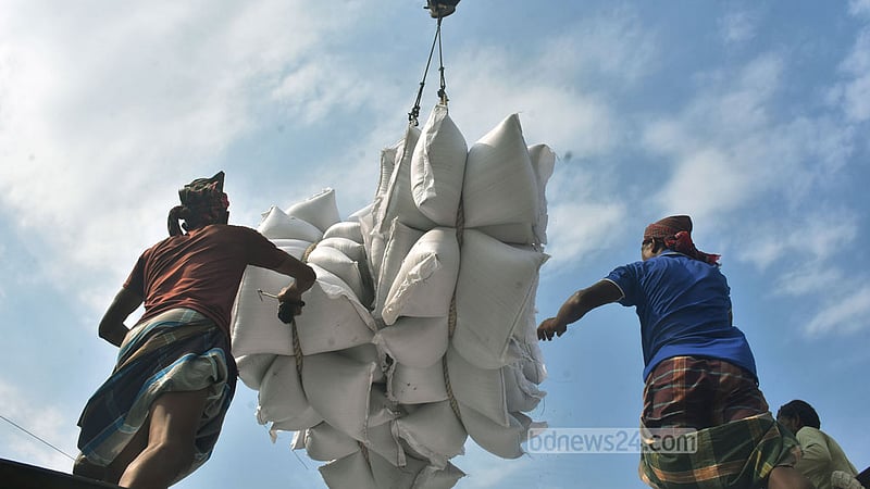 অন্তর্বর্তীকালের ‘ঘাটতির’ চাপে কী দশা অর্থনীতির?