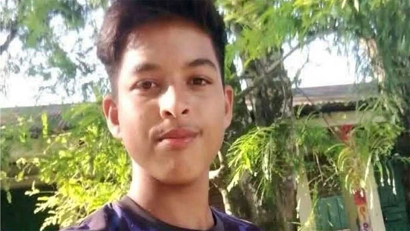 ‘ছোট ভাইকে চড় মারায়’ কিশোরের ছুরিকাঘাতে খুন মাদ্রাসা ছাত্র