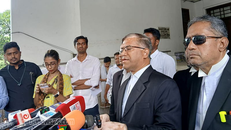 বসুন্ধরার ৫ সংবাদমাধ্যমে প্রশাসক বসাতে সরকারের কাছে আবেদন