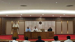 প্রধানমন্ত্রীর নির্দেশনায় ঈদ ব্যবস্থাপনায় ইতিবাচক পরিবর্তন এসেছে: মাহদী আমিন