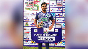 ৬ সেঞ্চুরির দিনে আসরের প্রথম দেড়শ মামুনের, মাহফিজুলের ১৪৭