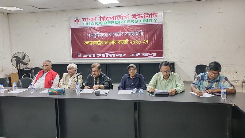 সংসদ সদস্যদের ‘মান উন্নয়ন’ দরকার’: মান্না