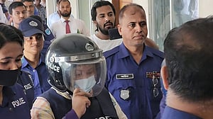 ৩ মামলায় কণ্ঠশিল্পী মমতাজের জামিন, মুক্তি মিলছে না এখনই