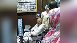 সিপিবি নেতা মুজাহিদুল ইসলাম সেলিম বারডেমে ভর্তি