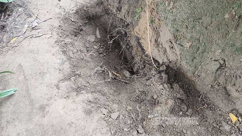 মুক্তাগাছায় ৮ মাসের সন্তানকে ‘জীবিত কবরের চেষ্টা’, মায়ের দাবি ‘রাগের মাথায়’