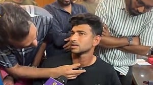 নাঈমের গলায় পুলিশের থাবা: ক্রিকেটাররা ক্ষুব্ধ, বিসিবির নিন্দা