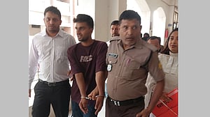 মারধর করে পুলিশে দেওয়া তিতুমীর ছাত্র সন্ত্রাসবিরোধী আইনের মামলায় কারাগারে