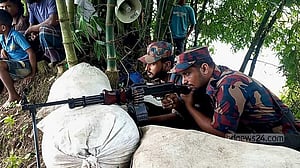 সীমান্তে নিরাপত্তায় বিজিবির পাশাপাশি আনসার