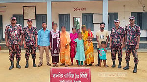 ভারতে প্রবেশের চেষ্টা: শেরপুরের সীমান্ত থেকে শিশুসহ আটক ৯