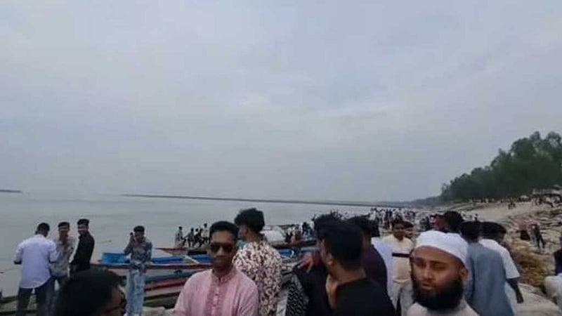 যমুনায় ভাসছিল শিকলে বাঁধা যুবকের বিবস্ত্র মরদেহ