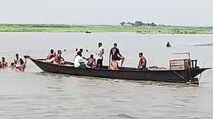 সিরাজগঞ্জে যমুনায় গোসলে নেমে কিশোর নিখোঁজ