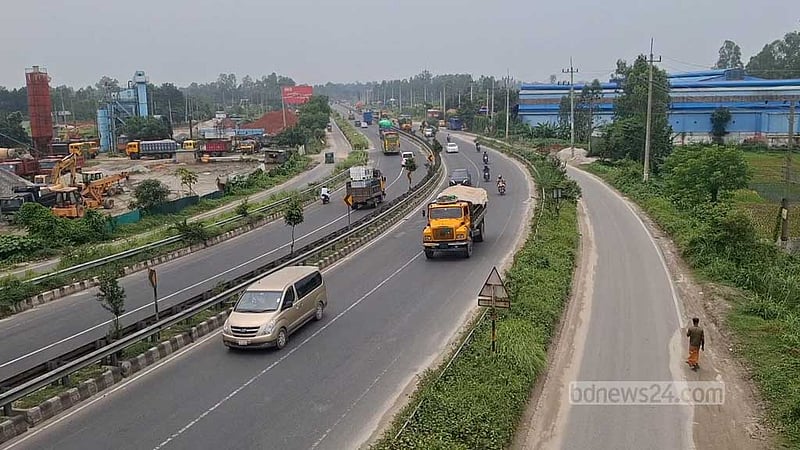 যানজট: ২২ ঘণ্টা পর ঢাকা-টাঙ্গাইল মহাসড়কে যান চলাচল স্বাভাবিক