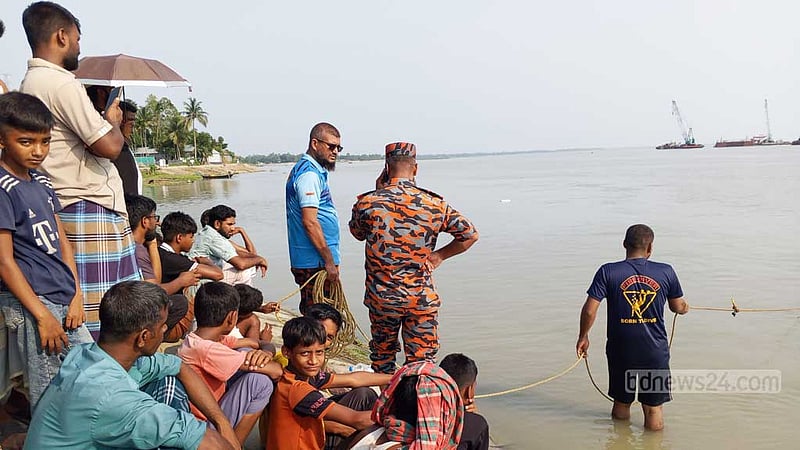 টাঙ্গাইলে বন্ধুদের সঙ্গে যমুনায় গোসলে নেমে স্কুলছাত্র নিখোঁজ