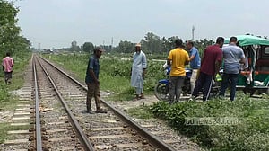 টাঙ্গাইলে রেললাইনের পাশ থেকে ২ নারীর লাশ উদ্ধার